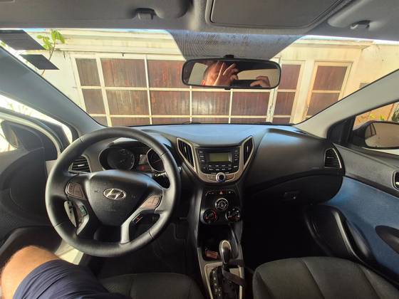 HYUNDAI HB20 1.6 COMFORT PLUS 16V FLEX 4P AUTOMÁTICO HYUNDAI HB20 1.6 COMFORT PLUS 16V FLEX 4P AUTOMÁTICO